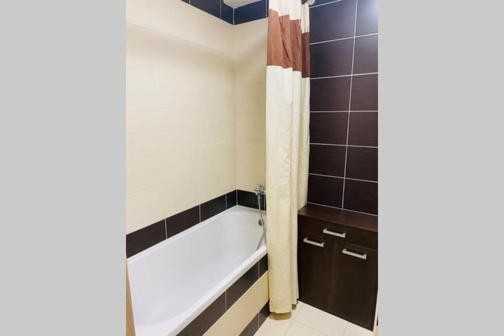 Apartman Solax, Ucnovska 8, Kosice Saca Екстер'єр фото